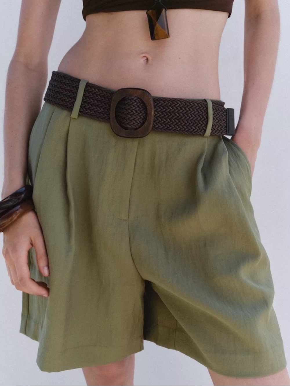 NWT ZARA FLOWY LONG KHAKI GREEN SHORTS M
